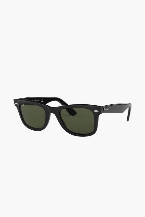 Ray Ban Classic Wayfarer Sunglasses Original Wayfarer Classic, Ray Ban Original Wayfarer, Watch Cufflinks, Sunglasses Outfit, Crystal Green, Clubmaster Sunglasses, Wayfarer Sunglasses, Monogram Styles, Ray Ban Sunglasses