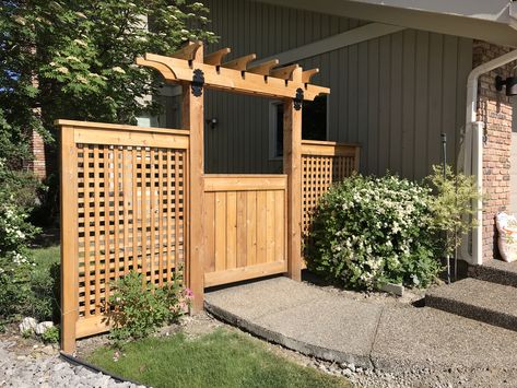 Gate With Pergola Entrance, Fence With Pergola Gate, Fence Gate With Pergola, Gate Pergola Entrance, Pergola Gate Ideas, Arbor Gate Ideas, Double Gate Design, Pergola Gate, Gate Pergola