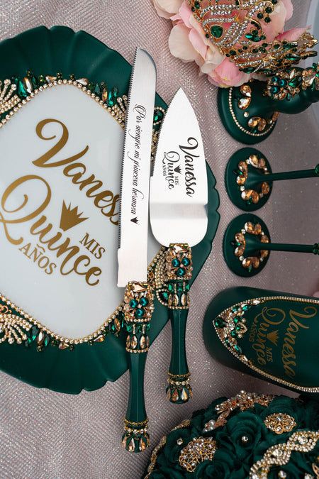 Green quinceanera cake knife and server / quinceanera-decor Quince Knife Set, Quinceanera Cake Knife And Server, Dominican Quinceanera, Green Quinceanera Cake, Charro Quinceanera Theme, Emerald Green Quinceanera Theme, Enchanted Forest Quinceanera Theme, Green Quinceanera Theme, Money Card Box