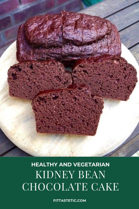 Healthy chocolate cake made from kidney beans. Sounds weird, but tastes great! Very good nutritional values. One of my favourite brownies recipes. Ingredients 250 g kidney beans (canned) 2 whole egg(s) 50 g Greek yogurt (Low Fat) Nature 30 g cocoa powder 40 g protein powder Chocolate 40 ml almond milk 50 g sweetener 5 g baking powder Cake Recipe Healthy, Brownie Recipe With Cocoa, Recipes With Kidney Beans, Cocoa Powder Recipes, Healthy Chocolate Cake, Kidney Recipes, Flourless Cake, Bean Cakes, Kidney Bean