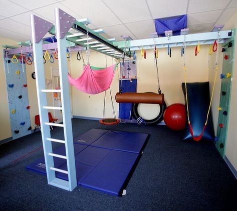 Sensory Gym, Gymnastics Room, Basement Playroom, Indoor Gym, Fun Factory, Sensory Room, Gym Room, Playground Design, Hus Inspiration