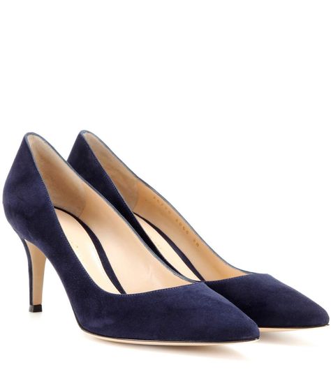 Gianvito 70 navy suede pumps Doctor Shoes, Blue Shoes Heels, Navy Blue Pumps, Heel Sandals Outfit, Navy Pumps, Blue Suede Pumps, Heels Blue, Trendy Heels, Navy Blue Shoes