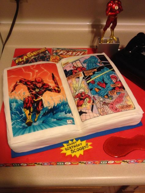 Comic Book Birthday Cake, Flash Birthday Cake Ideas, Comic Book Cake, Flash Birthday Cake, Flash Comic Book, Comic Cake, Amazing Cake Decorating, Iron Man Birthday, Little Mermaid Cake