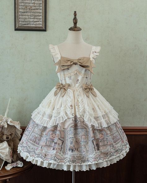 🧸🧸Sweet Lolita dress with teddy bear print in 2 colors, OP and JSK available. 🛒👉Search 'SHMNS-001' on devilinspired.com #devilinspired #sweetdress #sweetlolitafashion #lolitacoord #lolitafasion #sweetoutfit #sweetgirls Teddy Bear Outfit, Jsk Dress, Teddy Bear Print, Teddy Bear Clothes, Bear Outfits, Sweet Lolita, Bear Print, Sweet Dress, Lolita Dress