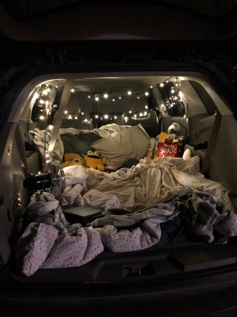 Car Sleepover, Indian Songs, Dream Dates, Cute Date Ideas, Fun Sleepover Ideas, Friend Activities, Sleepover Things To Do, Cute Date, Sleepover Activities