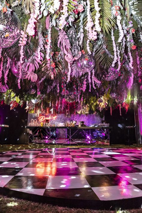 Disco Themed Reception, Sangeet Disco Theme, Electric Disco Party, Outdoor Disco Wedding, Tropical Disco Party Decor, Disco Jungle Party, Disco Garden Party Aesthetic, Tropical Party Aesthetic, Garden Disco Wedding