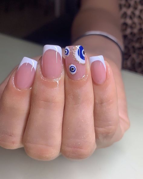 Acri_colorsNails on Instagram: “#acri_colorsnails” Nails Evil Eye, Evil Eye Nails, Eye Nail Art, Magic Nails, Hippie Nails, Blush Nails, Short Acrylic Nails Designs, Fire Nails, Pretty Acrylic Nails