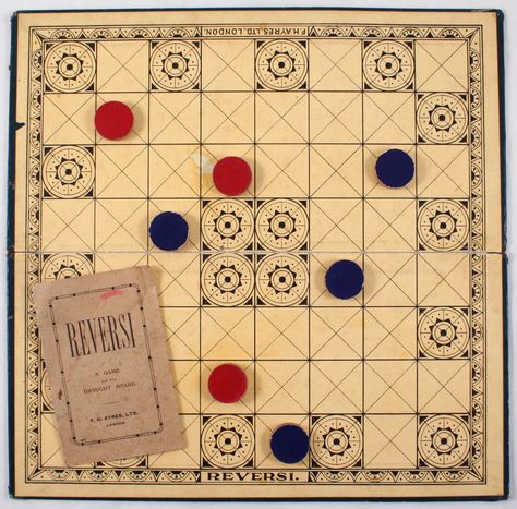 11 Vintage Board Games We Wish We Could Play Right Now  - CountryLiving.com Othello Game, Aggravation Board Game, Medieval Games, Old Board Games, Wooden Board Games, Pub Games, Rainy Day Crafts, Strategy Board Games, Board Game Design