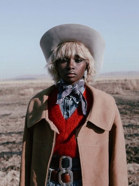 Beyonce Country, Desert Aesthetic Fashion, Dark Cowboy, Cowboy Core, Desert Cowgirl, Kristin Lee, Western Photoshoot, Cowboy Aesthetic, Black Cowgirl