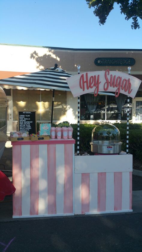 Cotton Candy Stall Ideas, Cotton Candy Graduation Party, Cotton Candy Booth Design, Cotton Candy Container Ideas, Popcorn And Cotton Candy Stand, Cotton Candy Stand Diy, Preppy Candy Bar, Cotton Candy Stand Ideas, Cotton Candy Trailer