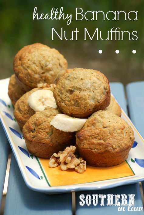 Gluten Free Banana Nut Muffins Recipe - healthy, low fat, whole wheat, sugar free, clean eating friendly Healthy Banana Nut Muffins, Gluten Free Banana Nut Muffins, Banana Nut Muffins Healthy, Banana Nut Muffins Recipe, Banana Bread Muffins Recipe, Nut Muffins Recipe, Bread Muffins Recipe, Glutenfri Baking, Banana Nut Bread Recipe