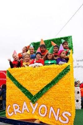 Funny Parade Floats, Preschool Float Parade, Preschool Christmas Parade Float Ideas, Float Ideas For Parade Creative, Daycare Parade Float Ideas, Fiesta Parade Float Ideas For Kids, Preschool Parade Float Ideas, Float Ideas For Parade Homecoming, Parade Float Ideas For Kids