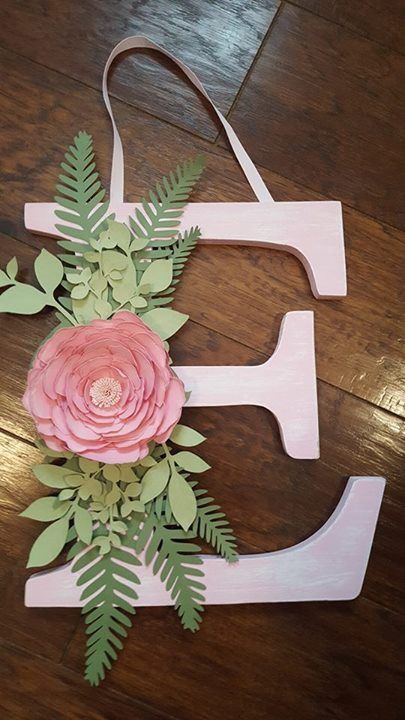 Idee Babyshower, Letter Decoration, Diy Bricolage, Seni Origami, Wooden Letter, Baby Diy, Deco Floral, Diy Baby