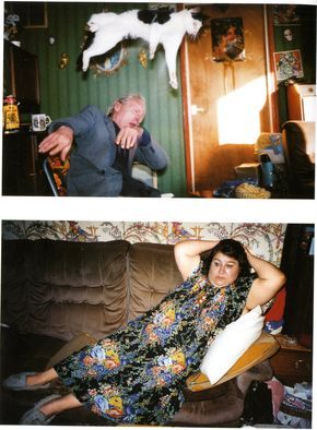 RICHARD BILLINGHAM Untitled (Artist’s parents), 1994-95. Richard Billingham Photography, Richard Billingham, Realistic Photography, Narrative Photography, Pc Photo, Tableaux Vivants, Martin Parr, Shotting Photo, Photographie Inspo