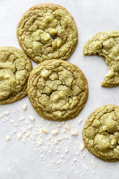 Matcha Macadamia Cookies, Matcha Moodboard, Chocolate Macadamia Nut Cookies, Matcha White Chocolate, White Chocolate Macadamia Nut Cookies, White Chocolate Macadamia Nut, Farm Recipes, Macadamia Cookies, Matcha Cookies