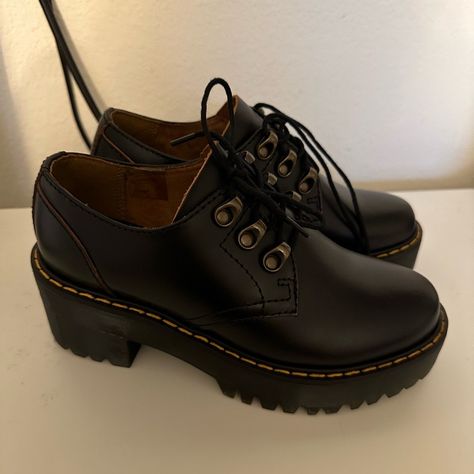 Platform Height: 1 1/8 In; Heel Height: 2 1/4 In Got Rid Of The Original Box, But Shoes Are Brand New, Never Worn. Dark Acadamia Shoes, Academic Shoes, Academia Accessories, Dark Academia Shoes, Black Docs, Dr Marten Shoes, Dark Academia Accessories, Doc Martens Combat Boots, Thrift Outfit