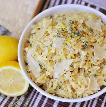 Creamy Orzo Pasta, Parmesan Orzo, Tiny Pasta, Creamy Orzo, Lemon Orzo, New Recipes For Dinner, Orzo Recipes, Summer Side Dish, Creamy Parmesan