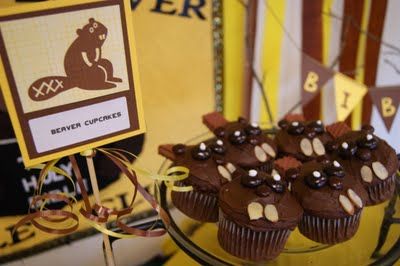 Beaver Cupcakes Beaver Birthday Party, Beaver Party, Preschool Beaver Activities, Beaver Lodge Craft, Beaver Decorations, Beaver Silhouette, Horse Balloons, Horse Themed Party, Junior Mints