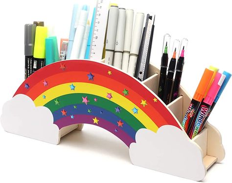 Rainbow pencil holder Diy Crayons, Stationary Organization, Desk Organiser, Wooden Desk Organizer, Crayon Holder, Pink Pens, Kawaii Diy, Creative Decoration, Desk Tidy