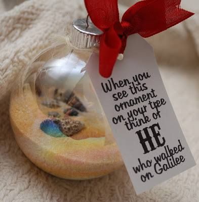 Sea of Galilee Christmas ornament... http://www.sueneal.blogspot.com/2012/11/studio-5-neighbor-gift-for-under-1.html Church Crafts, St. Patricks Day, Meaning Of Christmas, True Meaning Of Christmas, Beach Christmas, Neighbor Gifts, Christmas Activities, Christmas Projects, Christmas Cheer