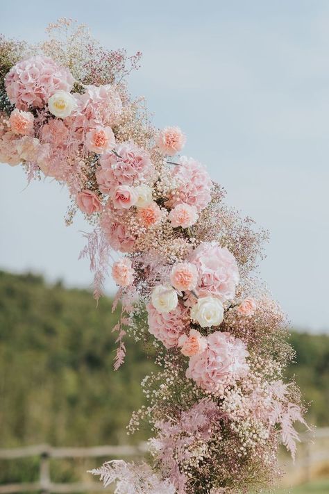 Pink Flowers Aesthetic Wedding, Whimsical Wedding Arch Flowers, Pink And White Beach Wedding, Blush Pink Spring Wedding, Pink Floral Wedding Arch, Light Pink Themed Wedding, Wedding Flowers Light Pink, Light Pink Wedding Aesthetic, Bubble Gum Pink Wedding