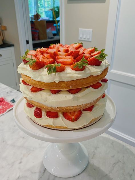 Birthday Cake Strawberry Shortcake, 21st Birthday Cake Strawberries, Strawberry Shortcake Bday Cake, Sweet 16 Strawberry Cake, Strawberry Shortcake Heart Cake, Strawberry Shortcake Sweet 16, Strawberry Shortcake Cake Design, Strawberry Baby Shower Cake, Strawberry Shortcake Cake Birthday