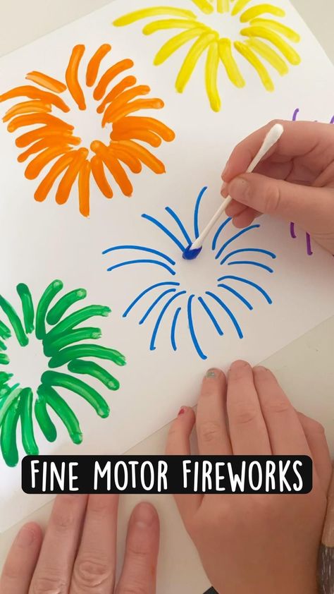 Simple Art Projects For Preschoolers, Activities For 3 Year Kids At Daycare, Preescholers Activities Art, Four Year Old Crafts, Low Prep Crafts For Preschool, Kreativiti Diy Crafts, Scissor Practice Activities, Preschool Paper Activities, Crafts For Pre K Art Projects