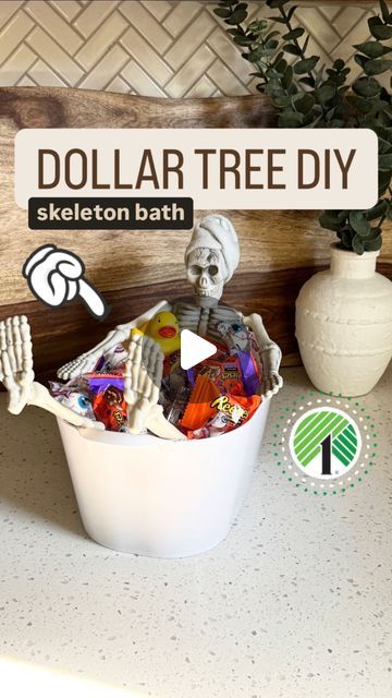 Emma Villaneda on Instagram: "Dollar Tree 💀SKELETON BATH 🛁 DIY!  🎃 Make sure you 👉🏻SAVE👈🏻this for Halloween time!! This was one of my most viral DIY’s last fall season, did you ever make one?!   💀🛁💀SHOPPING list: 🛒 Dollar Tree Skeleton  🛒 Dollar Tree Basket (for Bathtub) 🛒 Dollar Tree Wash Cloth 🛒 Dollar Tree Candy Filler 🛒 Hot Glue Gun/ Hot Glue  #diy #craft #dollartree #hack #homehacks #home #homedesign #diyproject #tutorial #hacks#lifestyle #decorhacks #affordablehomedecor #homedecor #decor #halloween #fall #kidscrafts #crafts #skeleton #candy #halloweendecor #falldecor #spooky" Sock Ideas Diy, Dollar Tree Halloween Gift Basket, Skeleton Bathtub Decoration, Dollar Tree Halloween Basket, Dollar Tree Halloween Candy Bowl Diy, Skeleton Bubble Bath Diy, Skeleton Taking A Bath, Dollar Tree Spider Bowl, Boo Basket Dollar Tree