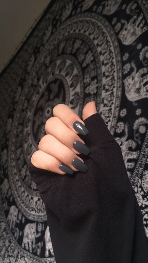 Dark Grey Nails, Dark Color Nails, Grey Acrylic Nails, Grey Nails, Gray Nails, Black Nail, Dark Nails, Acrylic Nails Coffin Short, Pretty Acrylic Nails