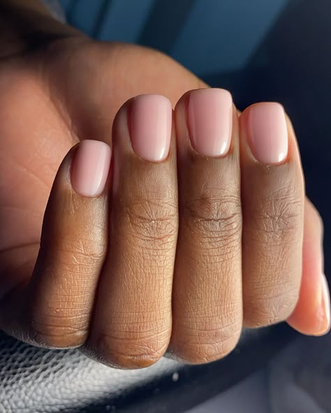 Nail Colour That Goes With Everything, Natural Colour Biab Nails, Biab Nails One Colour, Biab Nails Dark Skin, First Biab Nails, Biab Nail Colours, Nude Biab Nails, Natural Biab Nails, Biab Colours