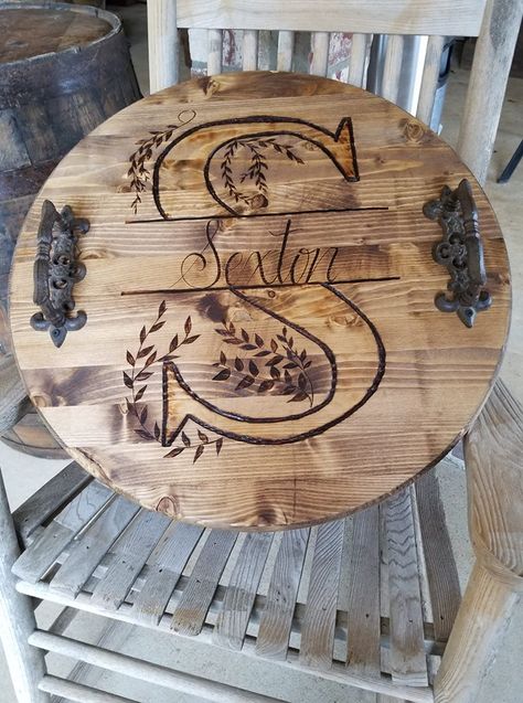 Wood Burning Border Designs, Would Burning Ideas, Wood Burned Door Sign, Wood Burned Front Door Sign, Wood Burner Designs, Wood Burning Gift Ideas For Him, Pallet Wood Burning Ideas, Wood Burner Projects, Wood Burning Circle Design