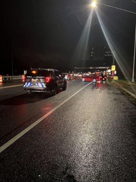 Protecting the scene of a motor vehicle accident westbound route 50 coming off the bay bridge in Maryland￼. We are happy to report no injuries. We stayed on scene until Maryland transportation authority police arrived. Thank you to our first responders. As a service to the community we stop and assist victims of motor vehicle accidents that are in danger while impeding an active roadway￼￼￼. Public Security LLC 855-589-2267 www.publicsecurityllc.com￼ Executive Protection, Private Security, Security Companies, First Responders, Security Service, Motor Vehicle, Bay Bridge, The Community, Washington Dc