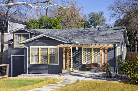 1930's Minimal Traditional Home Update Porch With Pergola, Front Porch Pergola, Transitional Exterior, Transitional Farmhouse, Building A Porch, Porch Roof, Small Front Porches, Front Patio, Small Porches