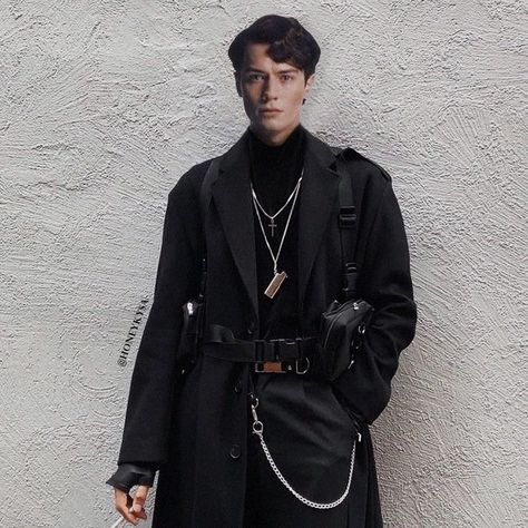 Techwear Men, Christian Coulson, Young Tom Riddle, Mattheo Riddle, Masc Outfits, Slytherin Harry Potter, Harry Potter Images, Images Harry Potter, Harry Potter Actors