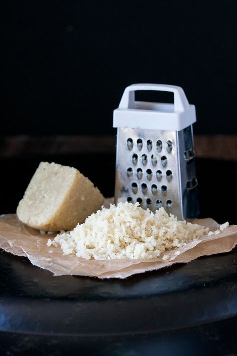 Grateable Vegan Parmesan like you've never seen. 5 ingredients and 5 minutes to freshly grated sharp, tangy Parmesan every night of the week! So easy to make and super versatile. #vegan #wholefoods #plantbased #vegancheese Recipes With Parmesan Cheese, Cheese Alternatives, Easy Cheese Recipes, Vegan Cheese Recipes, Vegan Parmesan Cheese, Vegan Milk, Dairy Free Cheese, Vegan Sauces, Vegan Parmesan