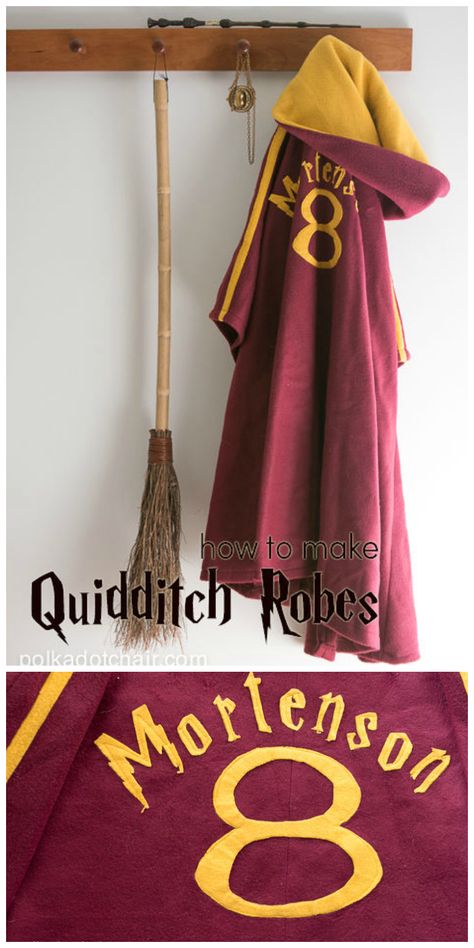 How to make your own Harry Potter Quidditch Robes on polkadotchair.com Harry Potter Character Costumes Diy, Harry Potter Robe Pattern, Harry Potter Quidditch Costume, Diy Harry Potter Costume, Quidditch Costume, Quidditch Uniform, Quidditch Robes, Harry Potter Kostüm, Hogwarts Robes