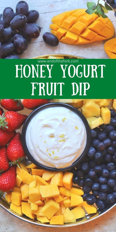 A 3-ingredient Greek yogurt dip which goes so well with fresh fruit. Its rich and creamy with a delicious tangy freshness. Greek Yogurt Fruit Dip, Healthy Fruit Dip, Sweet Dip, Yogurt Fruit Dip, Greek Yogurt Dip, Greek Yogurt Dips, Fruit Appetizers, Fruit Dips Recipes, Summer Salads With Fruit