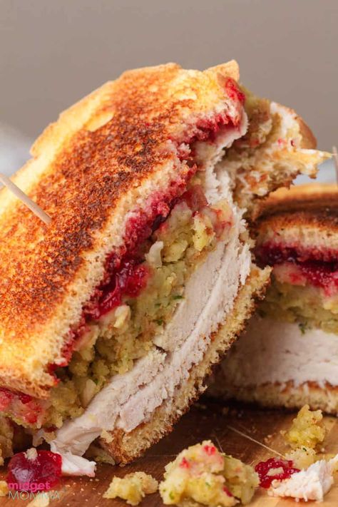 A turkey gobbler sandwich is the ultimate sandwich to make with your Thanksgiving left overs. This sandwich takes Thanksgiving leftovers and makes the most amazing sandwich ever. If you have never made one, then you are in for a real treat when you make this sandwich with the Thanksgiving leftover this Thanksgiving! Gobbler Sandwich, Turkey Sandwich Thanksgiving, Work Treats, Zucchini Tortilla, Leftover Thanksgiving Sandwich, 2023 Thanksgiving, Thanksgiving Sandwich, Ultimate Sandwich, Turkey Sandwiches Recipes