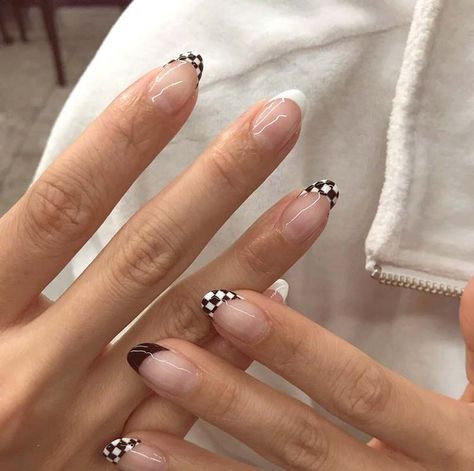 Racing Nails, Nail Art Ideas For Summer, Art Ideas For Summer, Checkered Nails, Fun Nail Art, Heart Nail Designs, Summer Nail Art, Minimalist Nails, Nail Art Ideas