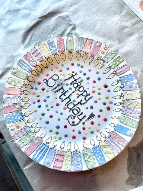 Pottery Platter Painting Ideas, Hand Painted Birthday Plate, Birthday Plate Ideas For Boys, First Birthday Plate, Painted Birthday Plate, Tater Cakes, Happy Birthday Plate, Birthday Cake Plate, Celebration Plate