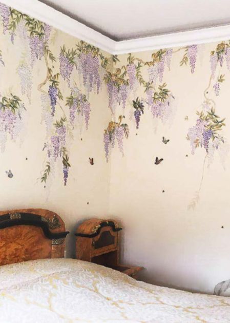 Misha silk wallcoverings with Asia collection wisteria Wall Murals Painted Above Bed, Flower Living Room, Wall Murals For Bedroom, Wall Painting For Bedroom, Nursery Ideas Mural, Painting Flowers On Walls, Painting Walls Aesthetic, Aesthetic Wall Colour, Hand Painted Floral Wall Mural