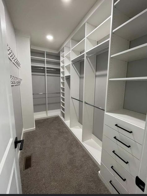 Grey And White Walk In Closet, Tall Closet Ideas, Long Narrow Closet, Narrow Closet Design, Walkin Closets Design, Small Closet Design, Master Closet Design, Small Walk In Closet, Closet Redo