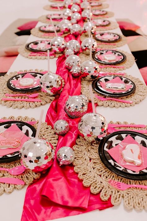 Cowgirl Party Decorations, 14th Birthday Party Ideas, Rodeo Birthday Parties, Cow Birthday Parties, Disco Birthday Party, Rodeo Party, Rodeo Birthday, Cowgirl Birthday Party, Cow Birthday