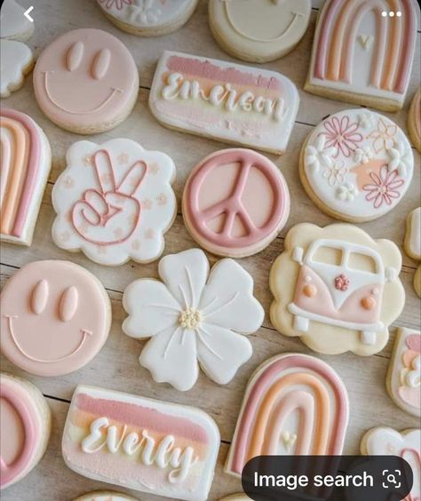 70s Royal Icing Cookies, Peace Love Birthday Party, Groovy Party Cookies, Groovy Birthday Cookies Decorated, 29 Birthday Cookies, Four Ever Groovy Cookies, Hippy Cookies Decorated, Groovy One Cookies Decorated, Groovy Bachelorette Cookies