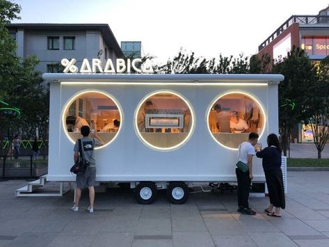 Foodtrucks Ideas, Coffee Food Truck, Food Stall Design, Gerobak Dorong, Mobile Cafe, Mobile Coffee Shop, Container Cafe, Food Kiosk, Small Cafe Design