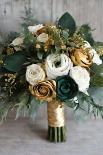 Prom Flowers Bouquet, Gold Wedding Bouquets, Christmas Wedding Inspiration, Emerald Green Bridesmaid Dresses, Prom Bouquet, Gold Bouquet, Fabric Flower Bouquet, Woodland Tree, Emerald Velvet