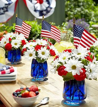 Patriotic Centerpieces, Usa Party, Festive Centerpieces, Blue Food Coloring, Fourth Of July Food, Fourth Of July Decor, July Wedding, American Flags, 4th Of July Celebration