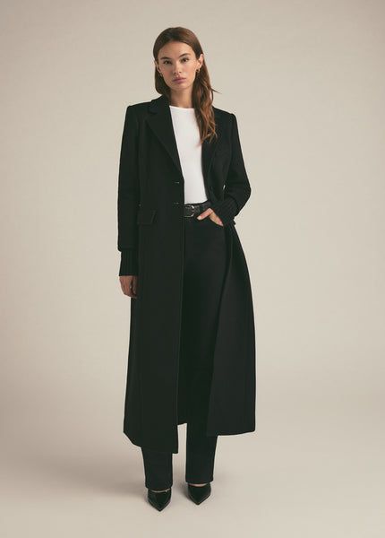 THE CITY COAT Coat For Long Dress Formal, Formal Coats For Women Wedding, Long Coats For Women Classy, Long Black Coat Women, Black Wool Coat Women, Long Black Wool Coat, Minimal Classic Style, Womens Fall Coats, Womens Black Coat