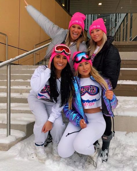 Sorority Ski Theme, Aspen Theme Party Outfit College, Aspen Theme Party, Halloween Costumes Winter, Gc Photos, Carnaval Costumes, Sorority Work Week, Party Outfit College, Ski Outfits