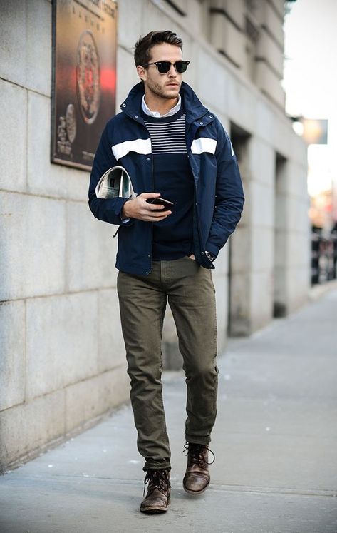 Minimalism Inspo - Album on Imgur Green Chinos Men, Masculine Outfits, Mens Fashion Denim, Mens Fashion Business, Mens Fashion Smart, Mens Spring Fashion, Hipster Mens Fashion, Mens Fashion Jeans, Mens Fashion Fall